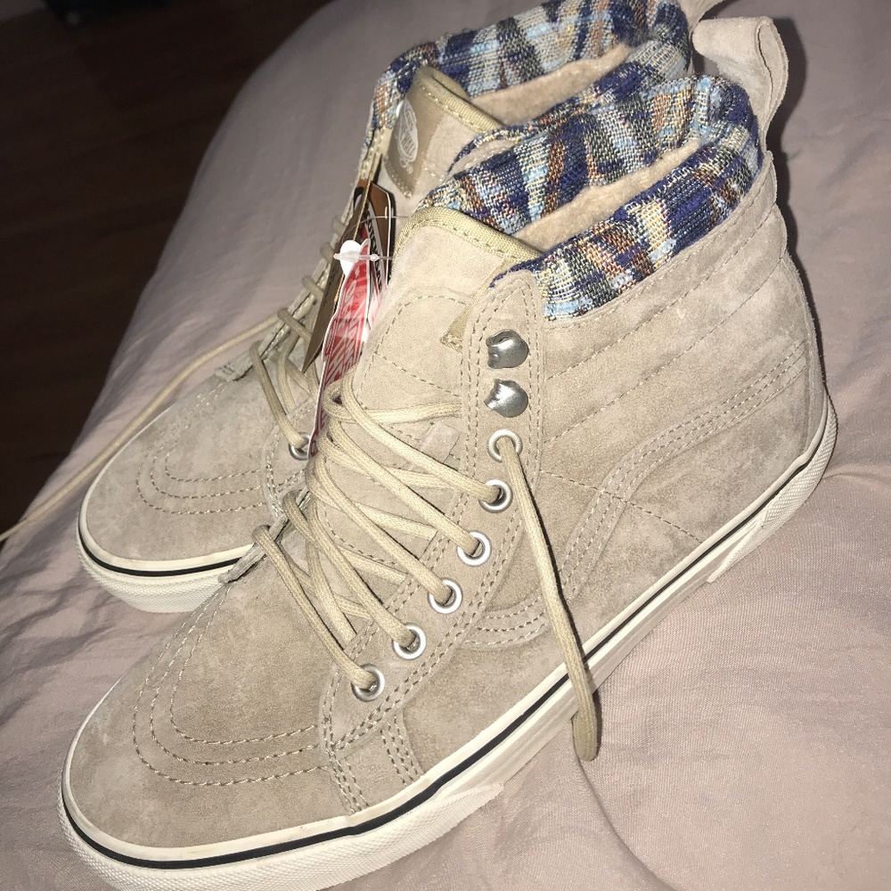 New Vans Sk8-Hi MTE Tan